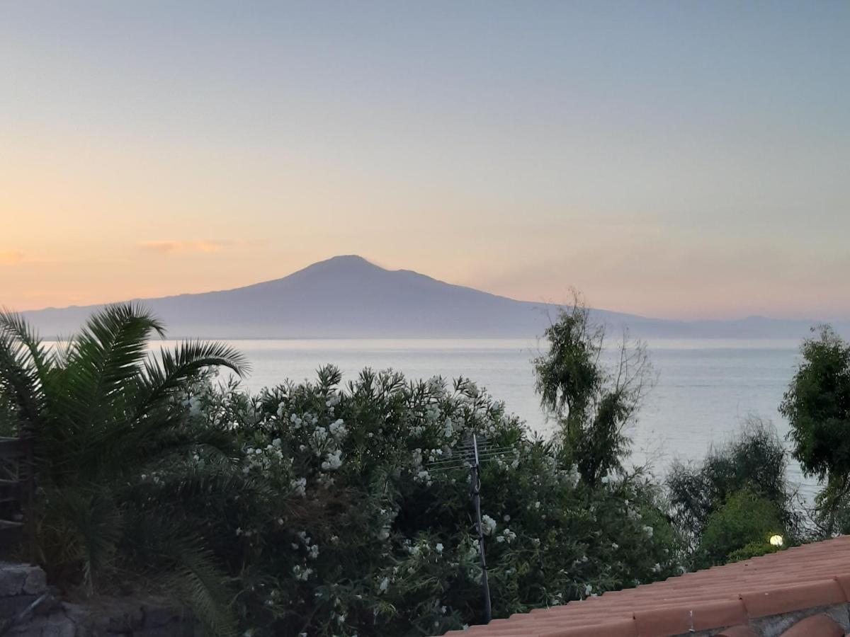 Seeonsea Apartment Agnone Bagni Exterior foto