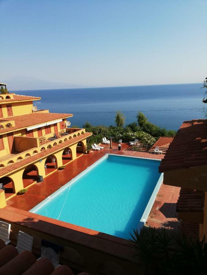 Seeonsea Apartment Agnone Bagni Exterior foto