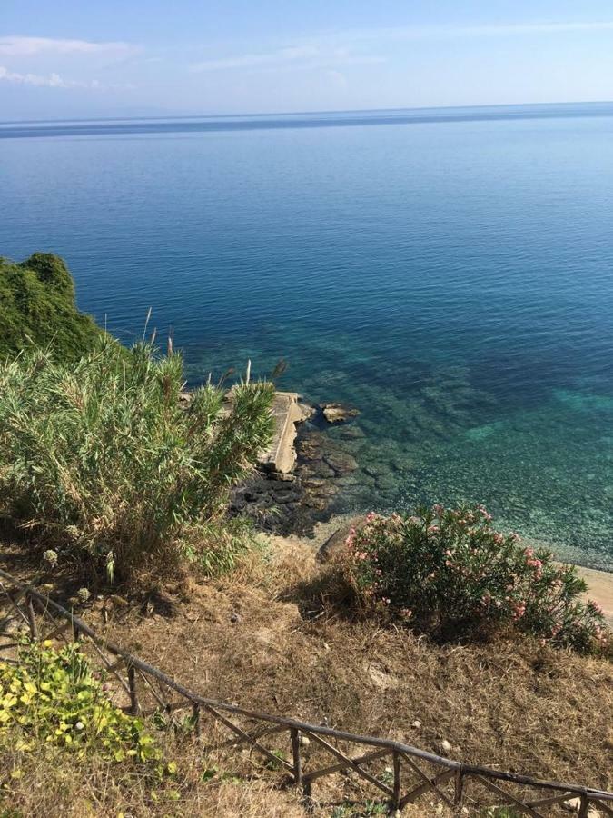 Seeonsea Apartment Agnone Bagni Exterior foto